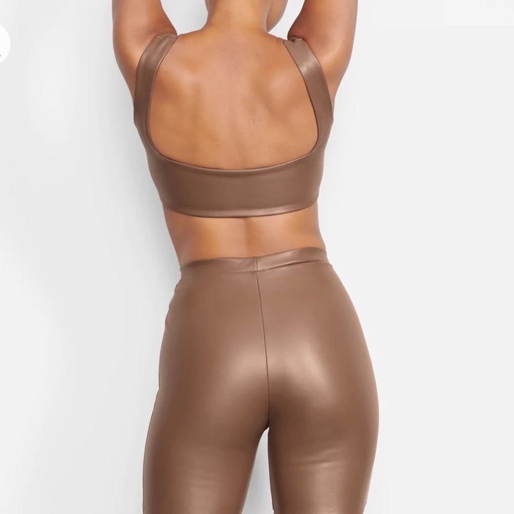 NWT SKIMS Faux Leather Bralette Jasper‎ 2X - Picture 3 of 14